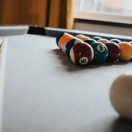 Comfy 3Br Home - Pool Table - Games - Sleeps 8 Manchester Buitenkant foto